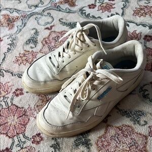 Reebok Sneakers